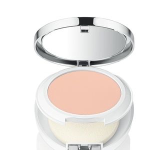 Clinique Beyond Perfecting Powder Foundation